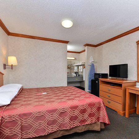 Econo Lodge Killeen Esterno foto