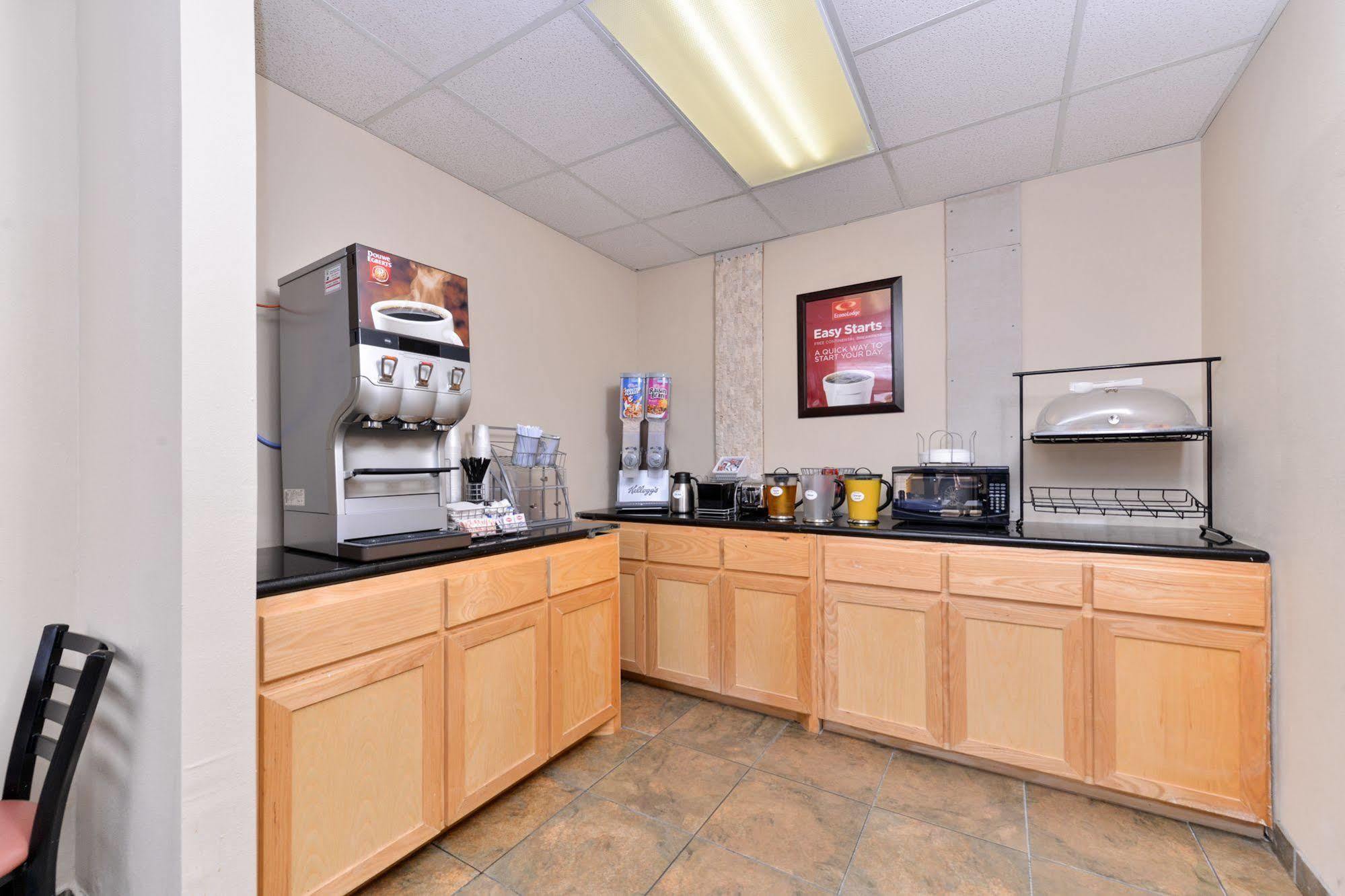 Econo Lodge Killeen Esterno foto
